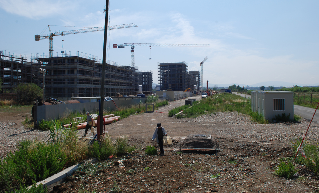 Volontari durante la ricerca di Anfibi in un’area di cantiere.
Sesto Fiorentino, Firenze (anno 2009)